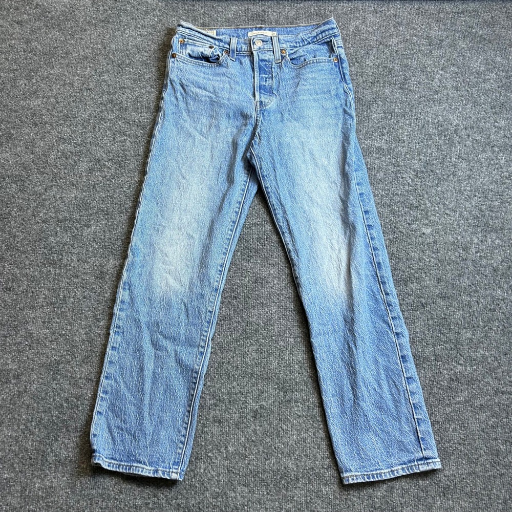 Wedgie Levi's Light Blue Straight Leg Jeans